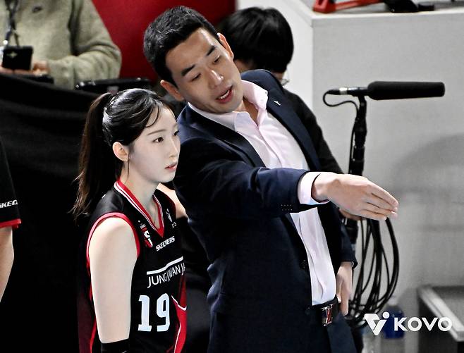 '프로 맞나' 꼴찌 증명한 졸전, 인쿠시 열풍 머쓱하네…