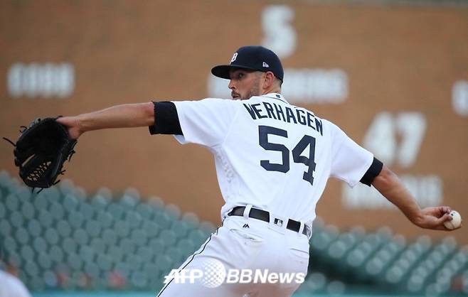 '날벼락' 한국땅 아직 밟지도 않았는데 '계약 취소 사태라니...'→그래도 왜 차라리 천만다행인가