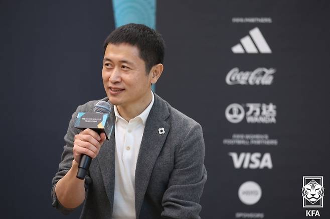 이영표 작심발언 “두 살 어린데…우리 선수들 태도 이해 안 된다”…韓 U-23, 우즈벡에 0-2 완패→행운의 8강