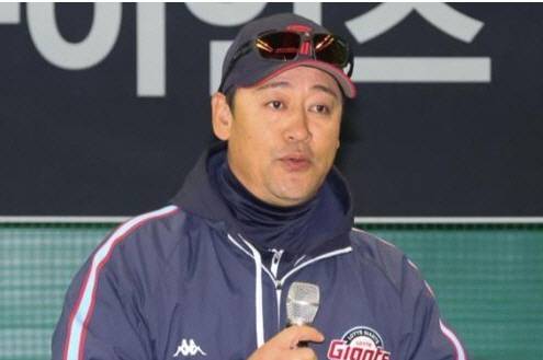 프로야구 롯데 김민재 코치 53세로 별세