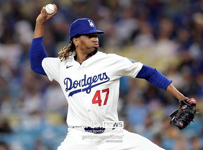 韓 구단 제의 거절하더니, 결국 일본갔네…ML 44승 투수, 日 라쿠텐 입단