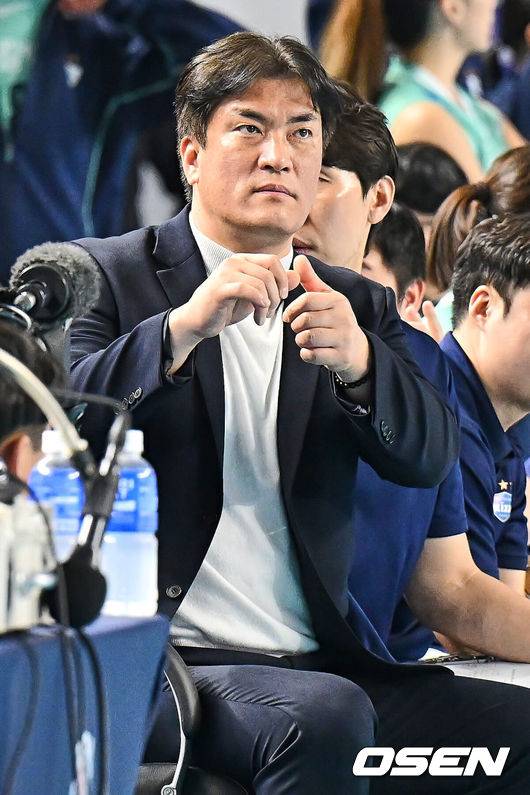 대한배구협회, 여자배구 국가대표 차상현 감독·이숙자 코치 선발 “나고야 AG 후 재평가” [공식 발표]