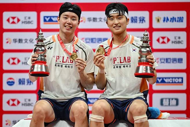 '아뿔싸' 韓 최강 듀오 '세계 랭킹 1위' 서승재-김원호 기권 선언...인도 오픈 부상 여파로 상승세 중단