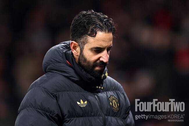 ‘이강인 벤치 고집’ 엔리케 감독, ‘종신 계약’ 거절하고 맨유로 향하나?…”낙점”