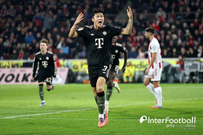 김민재 역전골 터지자 '망연자실'...입 틀어막고 분노, 아쉬움 짙었던 상대 감독