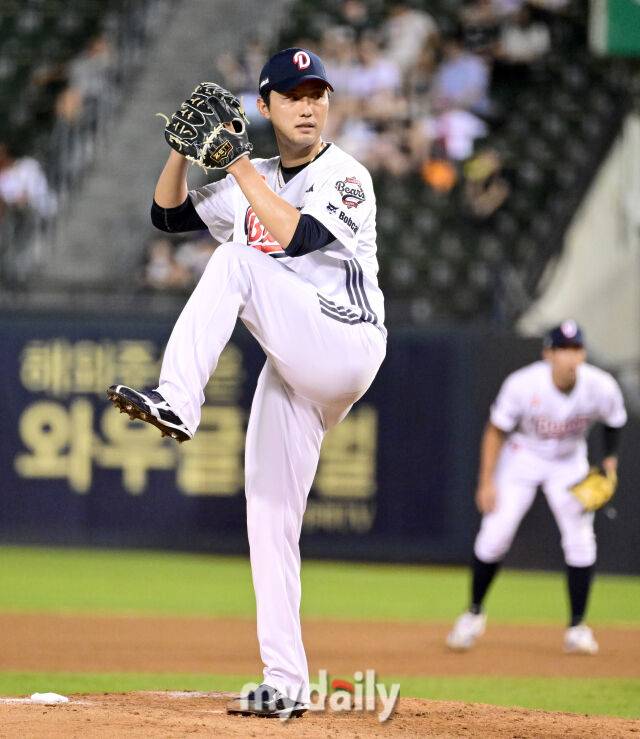 조상우·손아섭보다 굴욕? 보상도 없는 홍건희, 2년 15억원 가치는 아닌가…옵트아웃은 양날의 검이다