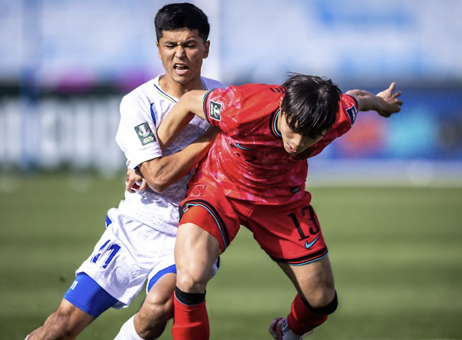 '한국 0-10' 사우디-중국-우즈베크에 패패패패…그러나 이민성호 '신이 주신 기회' 잡았다→