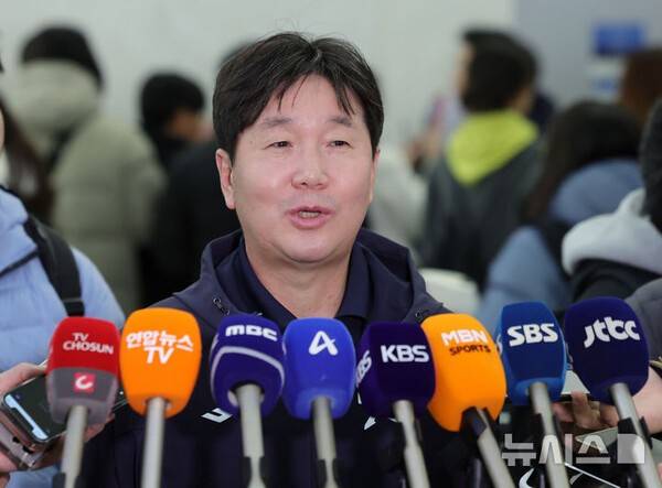 이 선수도 한국인이라고? '트리플A 25홈런' 아무나 하는 거 아니긴 한데…'우타 부족' 대표팀 소집 가능성 있나