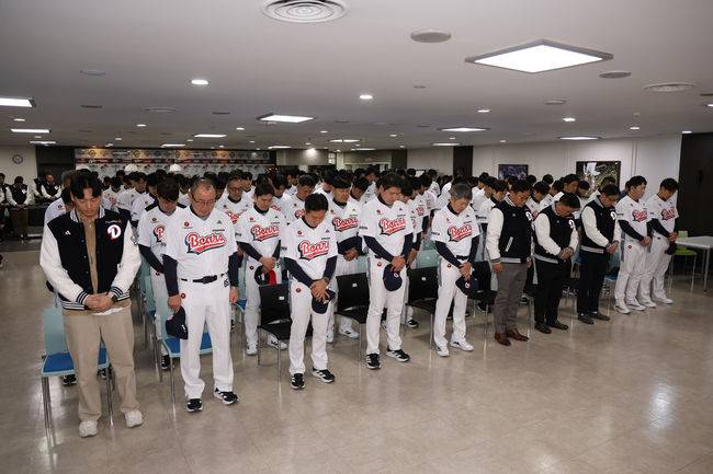 ‘53세’ 절친이 세상을 떠났다, 황망한 비보에 눈물만 “1월 6일 병원 갔었는데…발인까지 옆에서 지킬 것” [오!쎈 잠실]