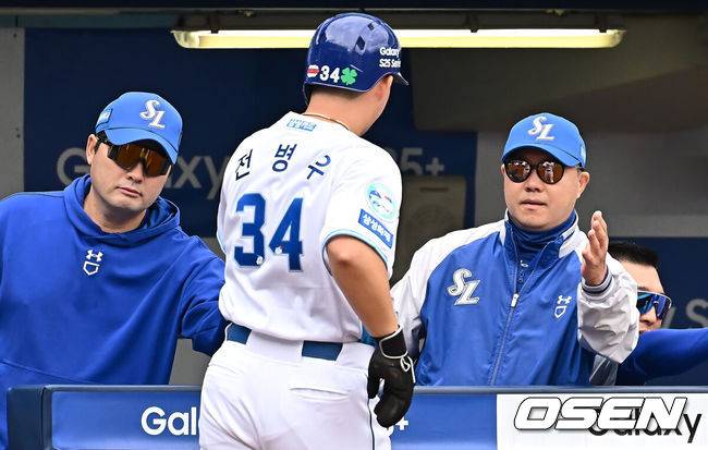 34번 되찾은 최형우, 전병우 위한 선물은 ‘고급 시계도 명품 가방도’ 아니었다 [오!쎈 인천공항]