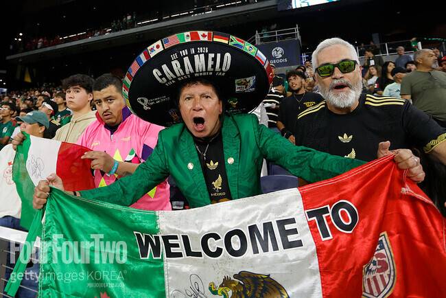 전 세계가 홍명보호 지켜본다...결승전 제치고 멕시코전 예매율 2위→북중미 월드컵 티켓 5억 건 폭발