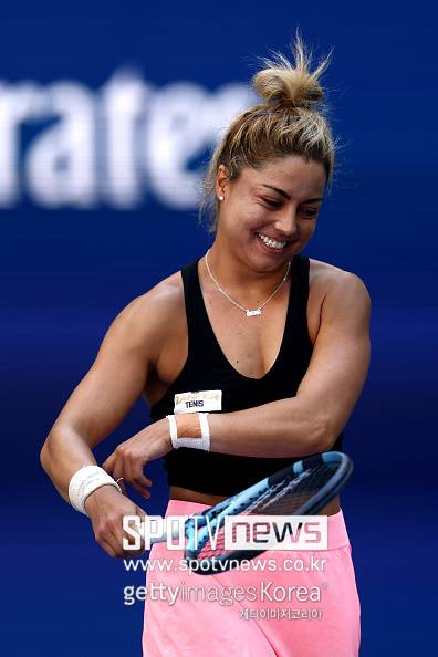 한국인 최다 여행 검색 국가…테니스 선수 끔찍한 햇볕 화상 자국→상반신 탈의 공개 “태양이 장난 아니다” 