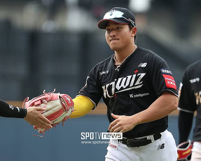 김도영만큼은 아니었지만… ‘괴물’ 안현민은 왜 2억을 못 넘겼을까, 그래도 흔쾌히 찍은 이유