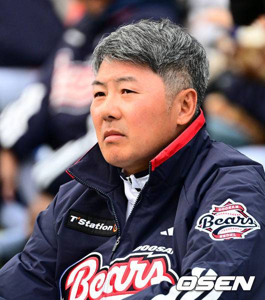 방출 요청→스스로 두산 떠났는데, 신임 감독 왜 “중요한 선수 빠졌다” 아쉬워했나…좌익수 무한경쟁 펼쳐진다