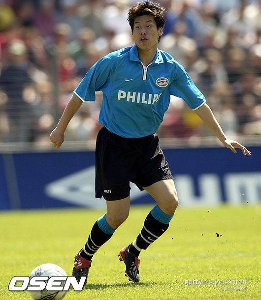 박지성·이영표의 PSV, 이번엔 황희찬이다…울버햄튼 탈출 시나리오 급부상