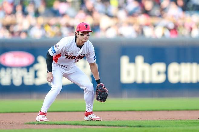 박찬호 떠난 지금, 이범호 ‘유도영 프로젝트’ 구상 시작했다… ‘제2의 이종범’ 훈장 다시 뜨나