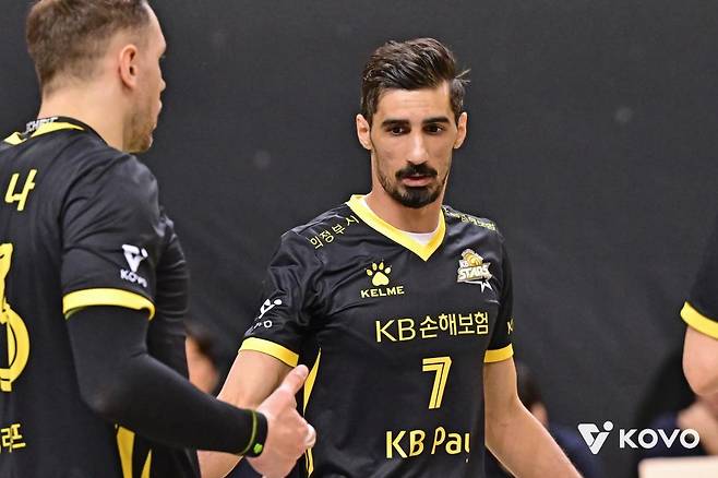 남자배구 KB손보 야쿱, 바레인 출국 후 1주일째 '감감무소식'