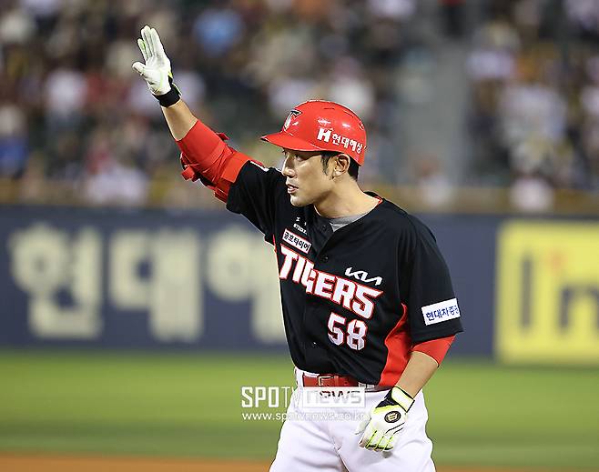 각종 제안 다 뿌리친 서건창, ‘현역’ 의지 통했다… 영광의 히어로즈 복귀, 마지막 불꽃 태울까