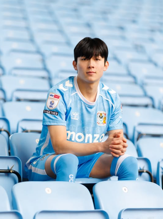 '싱글벙글' 램파드 감독