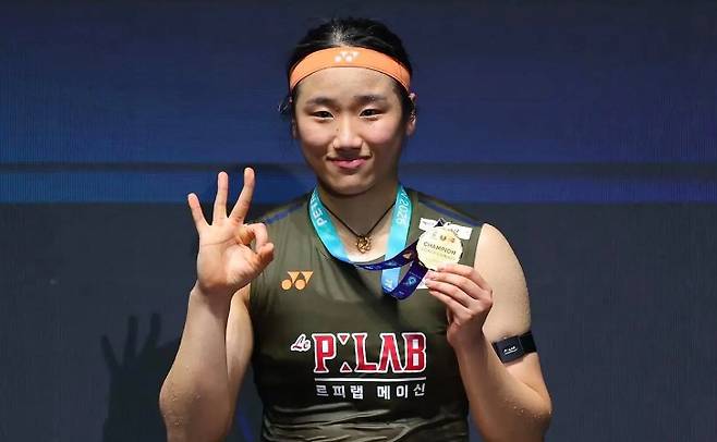 “진정한 1등은 안세영”…中매체 씁쓸한 인정→천위페이·왕즈이 동반 4강에도