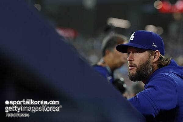 눈물의 은퇴→프런트 제안 거절→