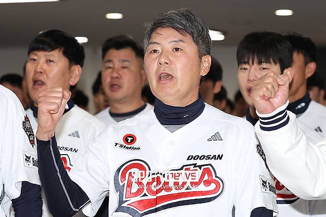 김재환 나갔는데 두산 선수들 왜 신났나…사령탑은