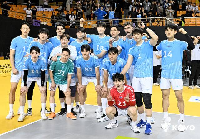 이래서 1위팀이 FA로 데려왔나…백업 신세→에이스 대체자 낙점, 브라질 명장 반했다