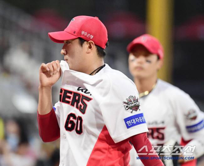 '연봉 3위 우뚝' KIA 트레이드 성공 신화 대우했다…3500만원→1억3000만원, 기적의 성장세