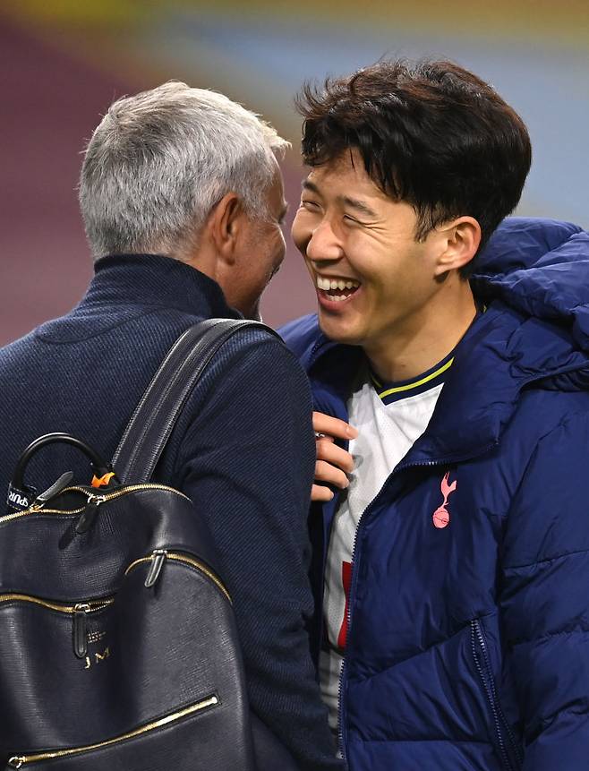 “흥민아, 레알 마드리드 지휘봉 잡을 수도 있을 것 같아” 슈퍼스타 통제 능숙한 ‘스페셜원’ 무리뉴 감독, 13년 만에 복귀 가능성 대두