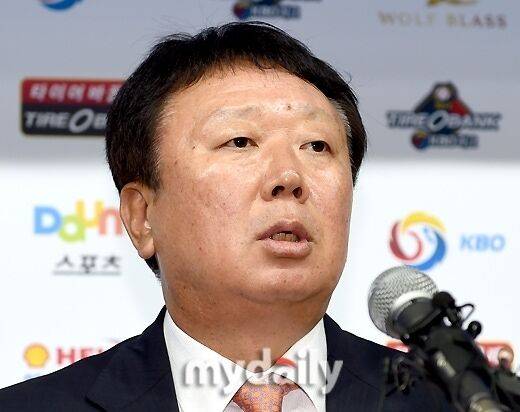 “SUN, 투수들 무시하는 발언 많이 했다…나 지도 안 해줘” 임창용 또 돌직구, 젊은 투수들 육성은 인정