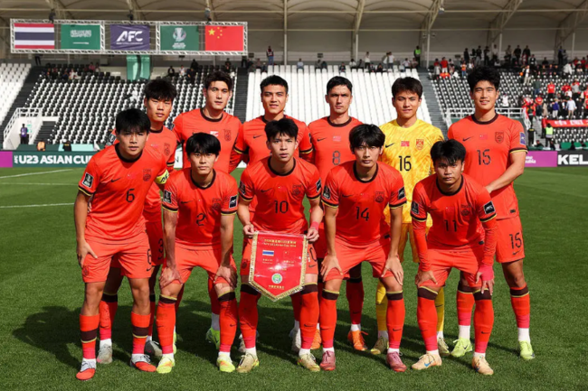 [442.review] ‘中 극단적 전원 수비 통했다’ 한국 꺾은 우즈벡에 승부차기 끝 승리…‘4강서 김상식의 베트남과 격돌’