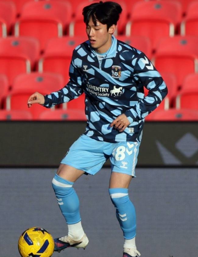 램파드가 선택한 양민혁, 2경기 연속 출전 무산...코번트리는 레스터에 2-1 역전승