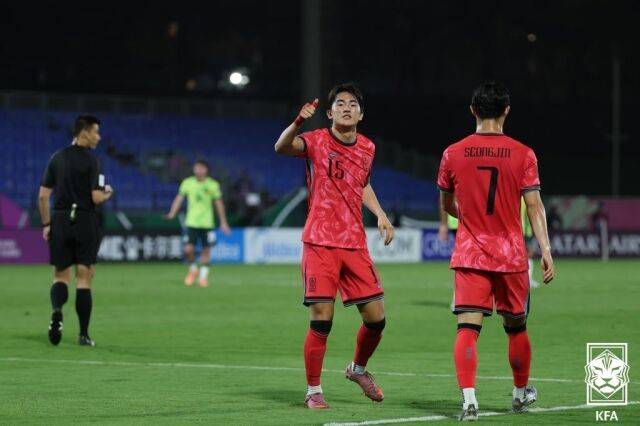 '韓 축구 살린' 막내 백가온