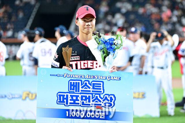 김도영이 인정한 스피드 가이, 생김새는 고종욱·롤모델은 김호령…박재현 다시 뛴다, KIA 외야 만능백업으로 가는 길