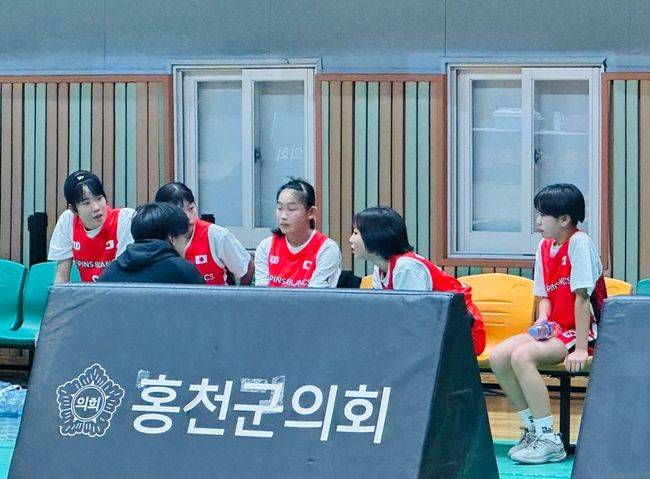 ‘다윗이 골리앗 이겼다!’ 150cm의 일본, 170cm 몽골 제쳤다…슈퍼컵 여자초등부 우승