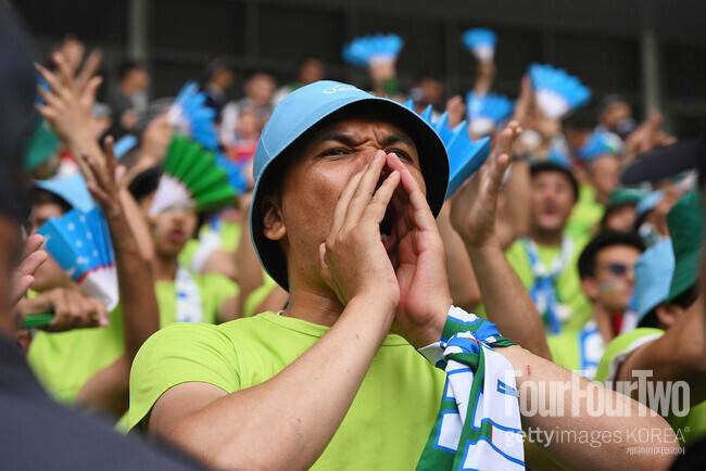 “어떻게 중국에 질 수가 있나”… 우즈베키스탄의 절규 “이건 악몽이다”