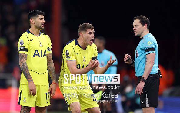 왜 토트넘만 오면 망가질까…英 타임스 단독
