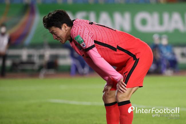 'KFA 준 영구제명' 황의조, 김민재 前 소속팀 페네르바체 상대 리그 2경기 연속 공격포인트... 팀은 2-3 역전패