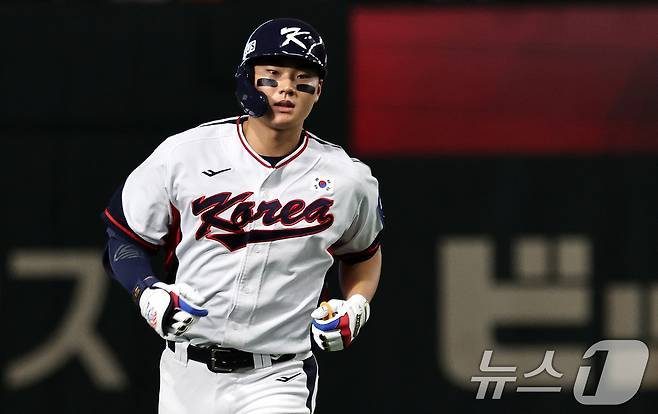 '송성문 이탈 위기+김하성 수술' 날벼락 떨어진 류지현호, 에드먼도 없는데…내야진 구상 '원점 재검토' 들어가나