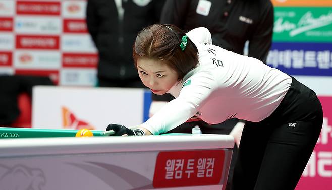 단식 9연패 딛고 마지막 '멱살' 잡은 김가영