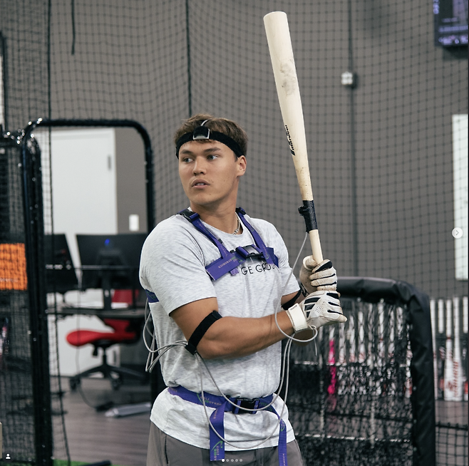 ‘할머니의 조국’ 한국 대표로 WBC 나가고 싶었던 ‘최고 유망주’ 웨더홀트, 현실에 끝내 좌절 “합류 조건 갖추지 못해”