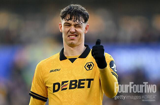 ‘인기 실화야?’… “12개 구단이 달려들었다” 193cm 공격수 둘러싼 이적 전쟁 시작 “더 늘어날 예정”