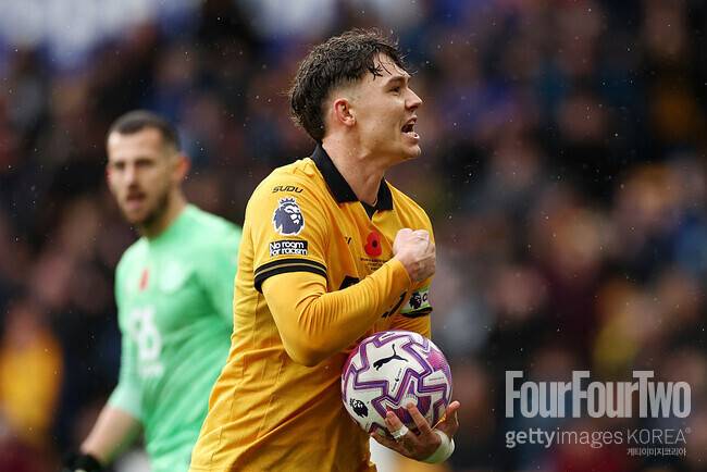 ‘인기 실화야?’… “12개 구단이 달려들었다” 193cm 공격수 둘러싼 이적 전쟁 시작 “더 늘어날 예정”