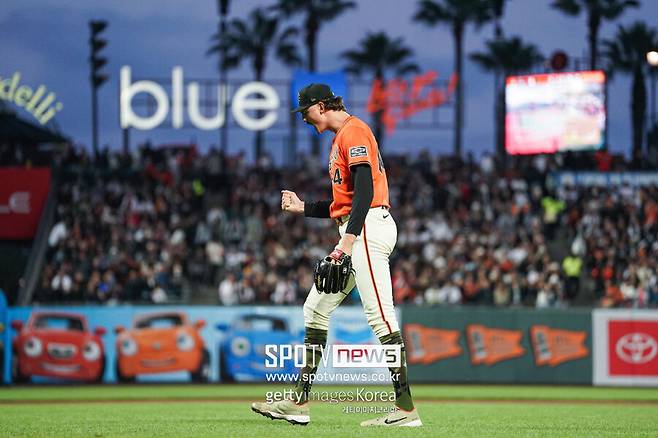 한국에 올 레벨은 아니었나…이정후 156km 동료는 일본으로 갔다