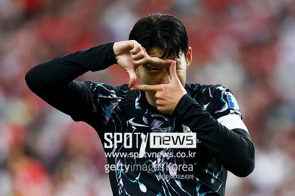 [오피셜] 홍명보호 공식발표, 일본은 떨어졌는데 한국은 그대로...韓 대표팀, 새해 첫 FIFA랭킹 22위 유지