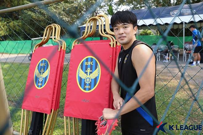 아픈 딸 위해 은퇴 결심한 송시우