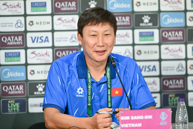 '김상식 매직' 베트남, '한국전 2-0 대이변' 우즈벡 꺾은 中 극단 수비 깰까...