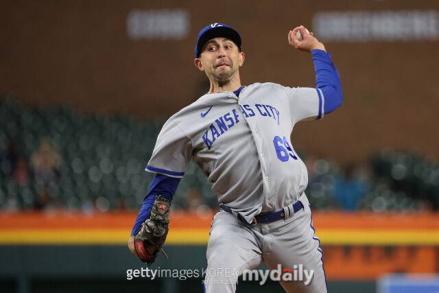 방출→13억에 인천행, 196cm 155km 좌완에게 韓 기회의 땅인가…