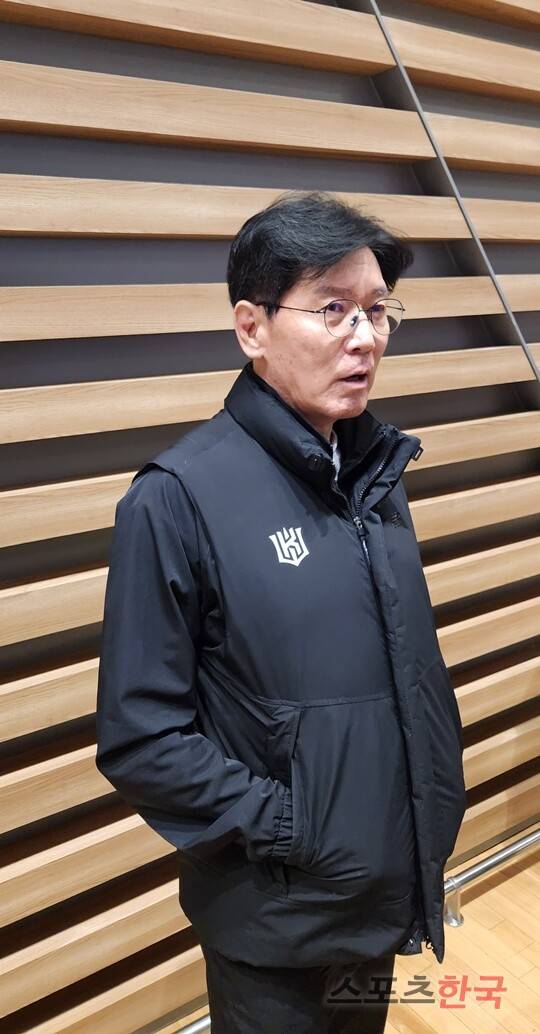 강백호 떠난게 신의 한 수?… 이강철 감독이 가장 먼저 말한 두 이름[스캠 출국]