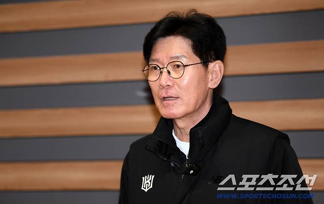 '50억 FA' 김현수 때문?